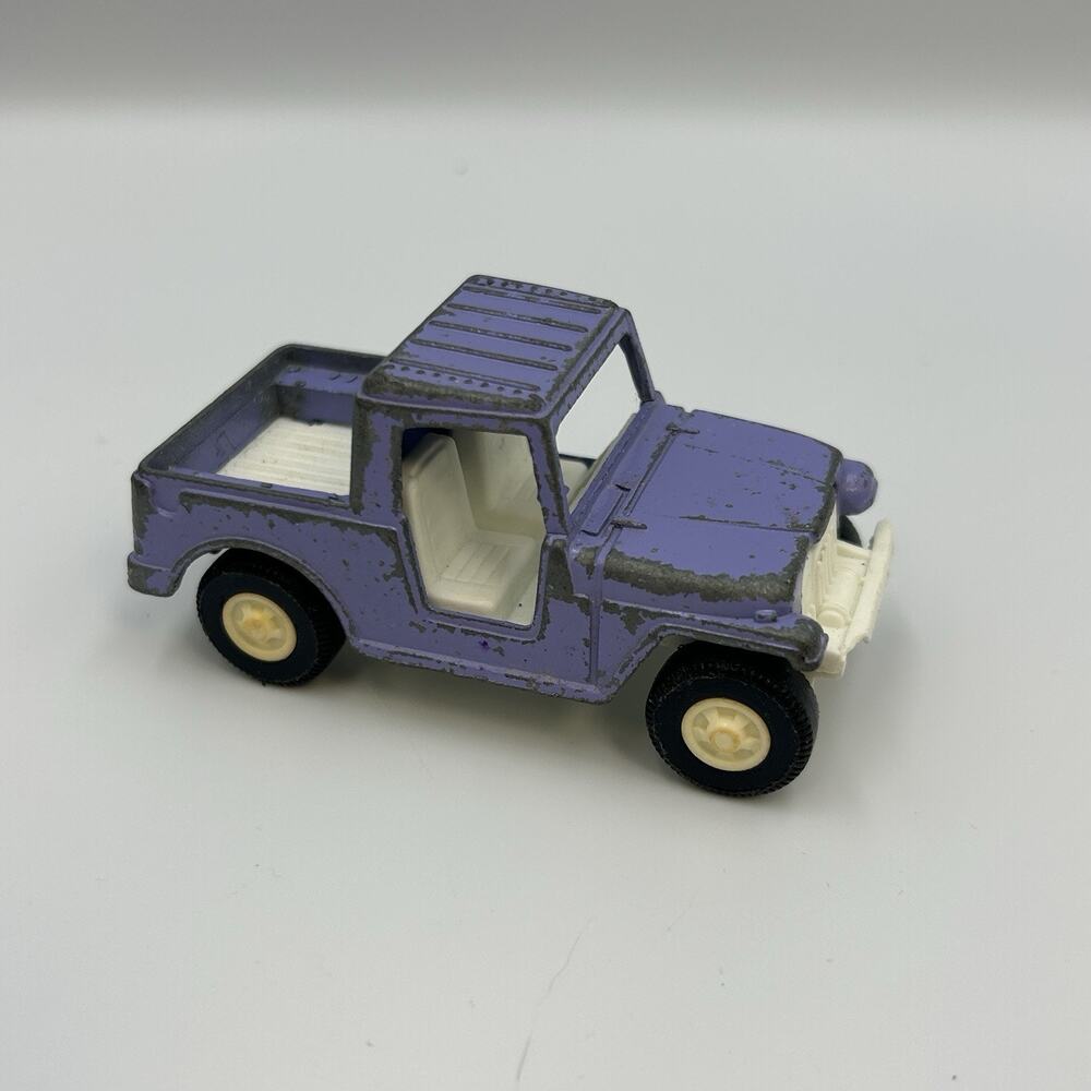 Vintage Jeep Tootsietoy 4" Lilac Purple Toy Diecast Car 1969 TC5-S2 USA Made